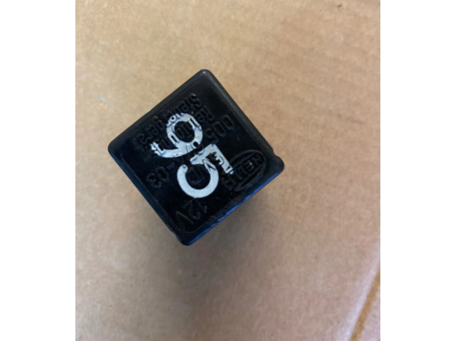 Блок предохранителей 701955200 Volkswagen Transporter - Caravelle T4