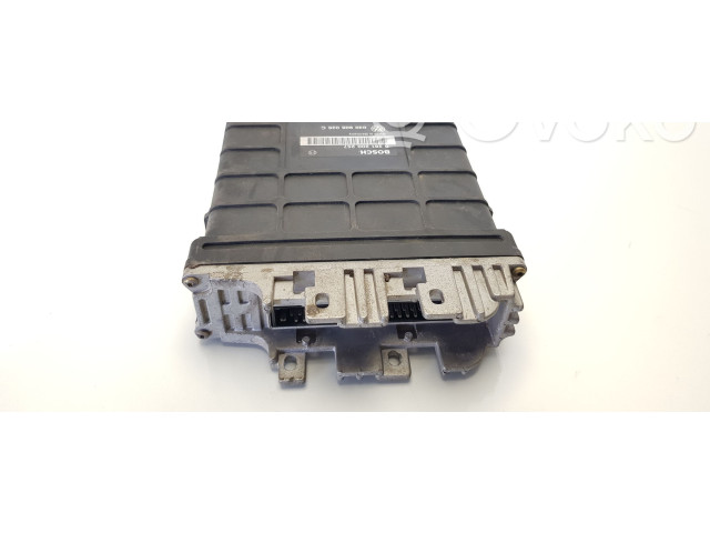 Řídící jednotka 030906026C, 0261200257 Volkswagen Golf III 1995