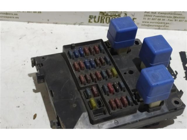 Pojistková skříňka Nissan Patrol 260 1989