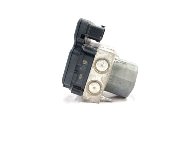 Jednotka ABS A0004313900 Mercedes-Benz GLA W156 2013