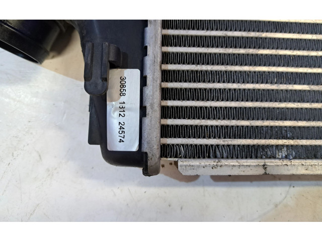 Интеркулер 12788019 Saab 9-3 Ver1