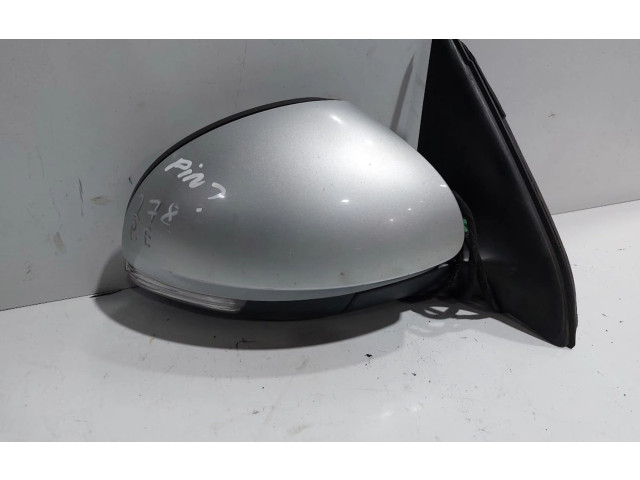 Zpětné zrcátko Volkswagen Tiguan 2009