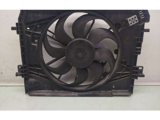 Вентилятор радиатора 214818009RB Renault Clio IV