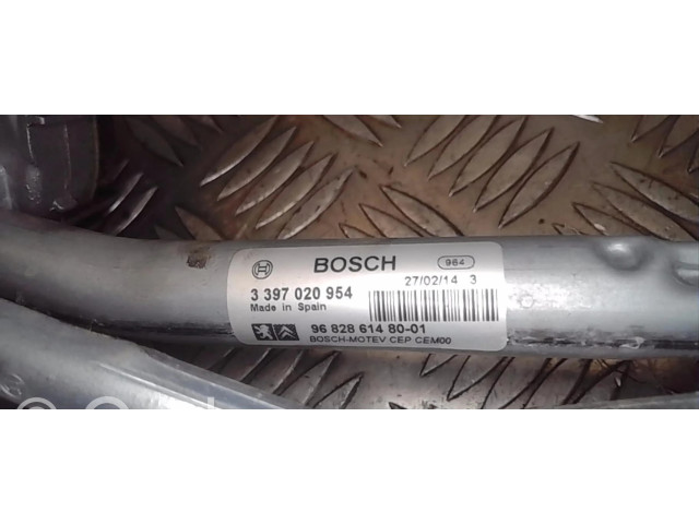 Двигатель стеклоочистителей