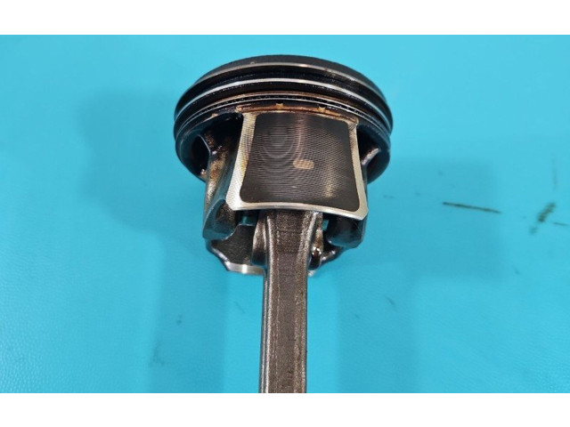  Поршень  IMPRK1400767  Renault Clio IV  