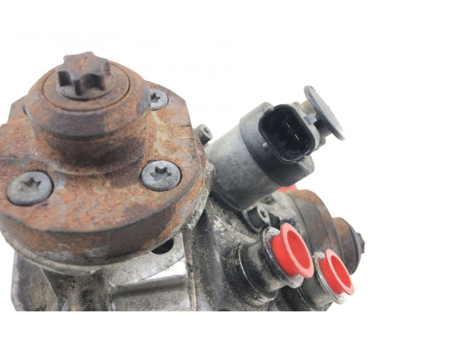 Топливный насос