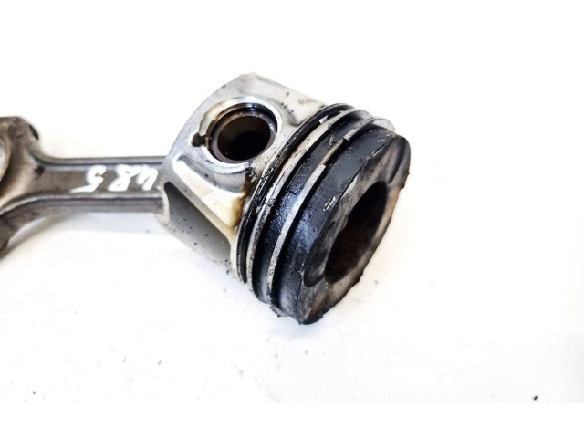  Поршень с шатуном  73502643  Fiat Grande Punto  