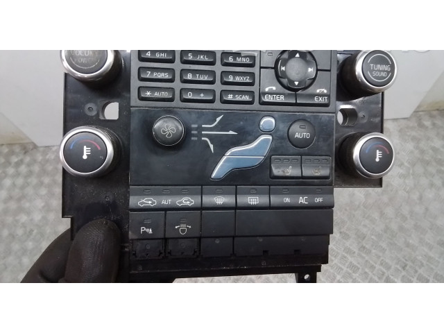 Блок управления климат-контролем 30774366   Volvo V70