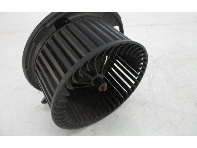 Вентилятор печки    1K18200150, VALEO   Volkswagen Jetta III