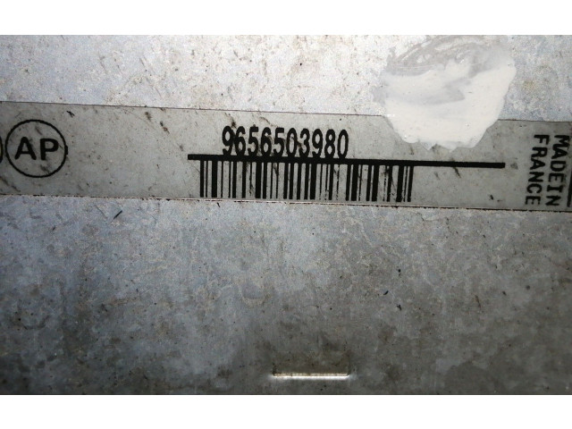 Интеркулер  9656503980   Peugeot 5008 