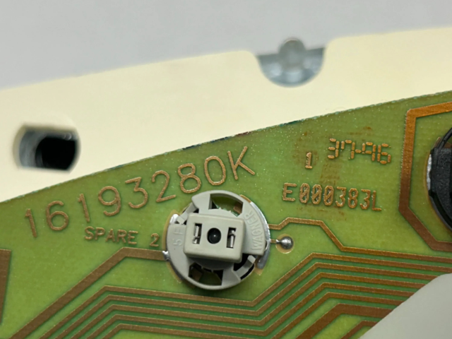 Панель приборов 16250085, 16251720 Chevrolet Astro