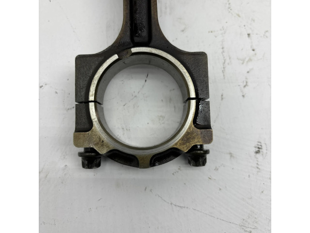 Píst 40151, Q7DA Ford Focus pro benzínový motor 1.8 Q7DA