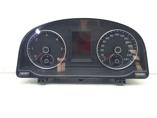 Панель приборов 2K0920876A   Volkswagen Caddy       