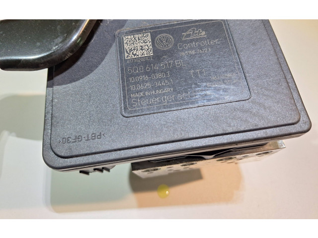 Блок АБС 5Q0614517BL, 10062534451 Volkswagen e-Golf 2014 - года