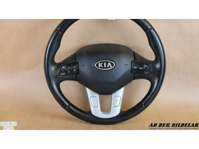 Руль KIA Ceed  2006 - 2012 года 561111H700EQ, 569001H600EQ      