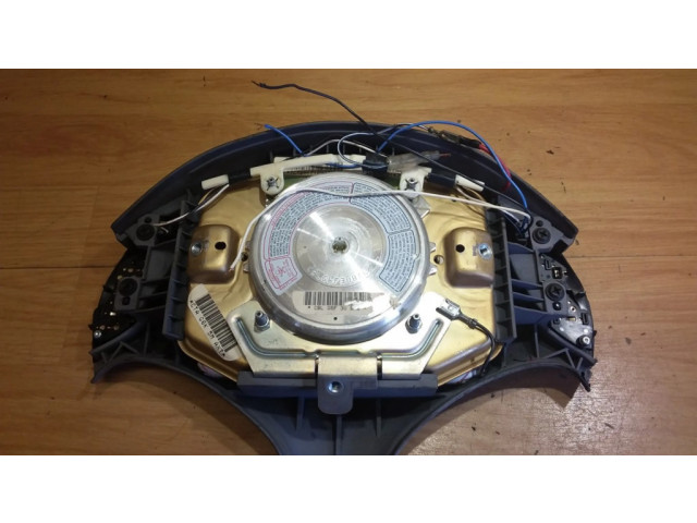 Подушка безопасности водителя 4685544 Chrysler Voyager