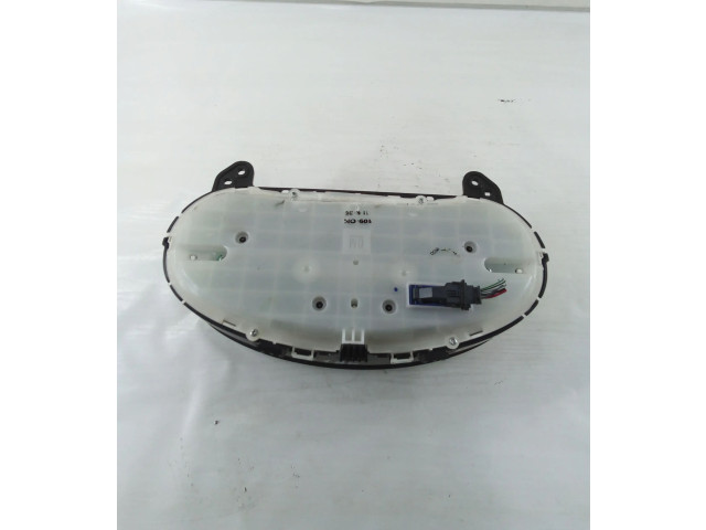 Панель приборов 39060523 Vauxhall Astra K