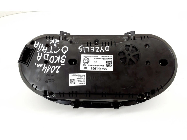 Панель приборов 5E0920931   Skoda Octavia Mk3 (5E)       