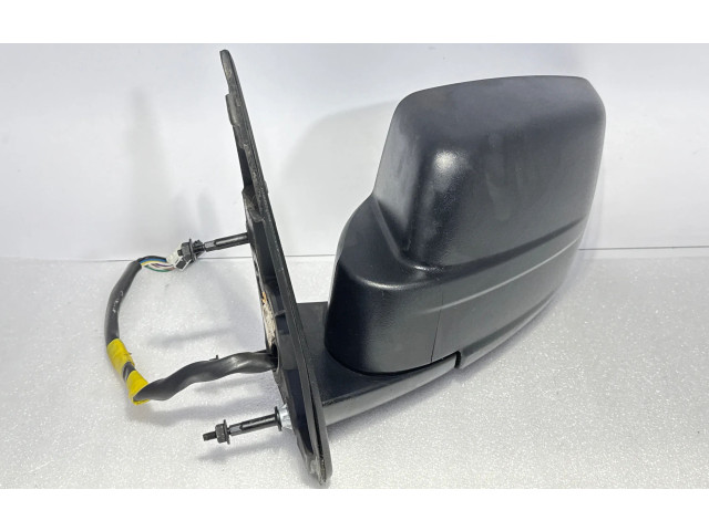 Зеркало электрическое Jeep Cherokee IV KK 2008 - 2013 года