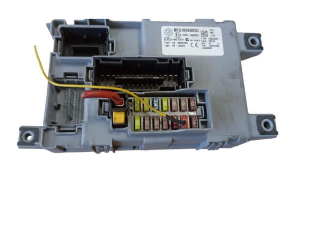 Pojistková skříňka 00518699250 Fiat Punto (199) 2010