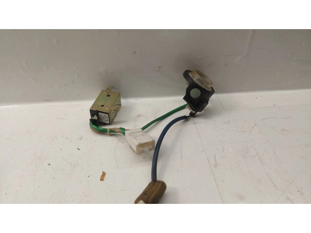 Комплект блоков управления 8966153030, 1753002541   Lexus IS 200-300