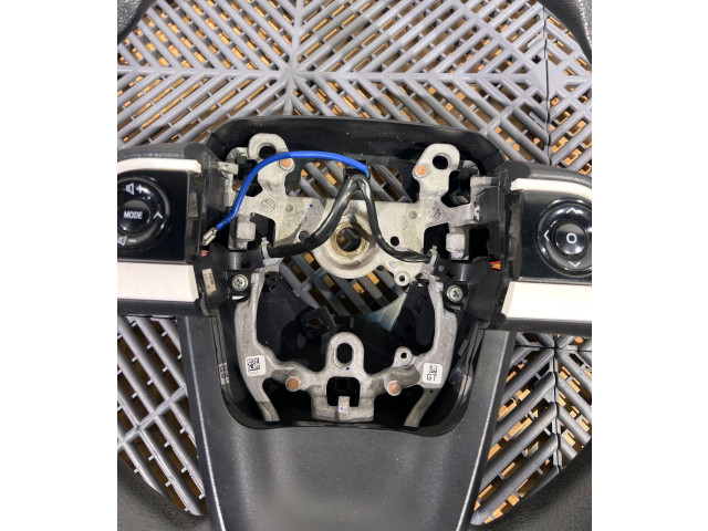 Volant Toyota Prius (XW50) 2017 AM50A