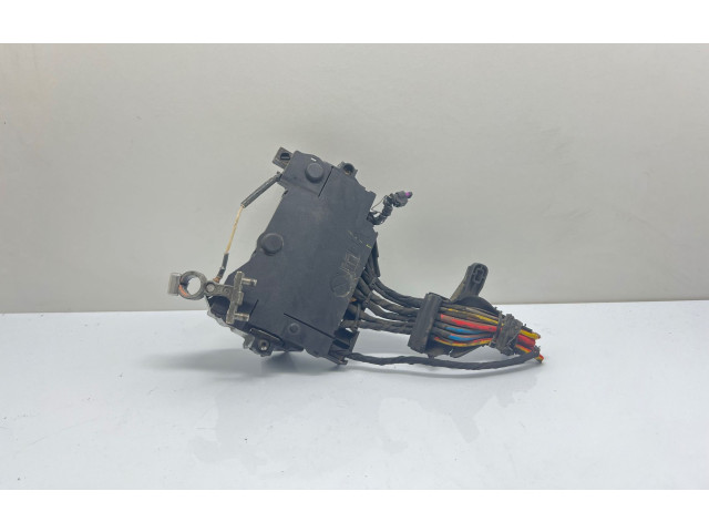 Блок предохранителей 30659192, 19228 Volvo V40