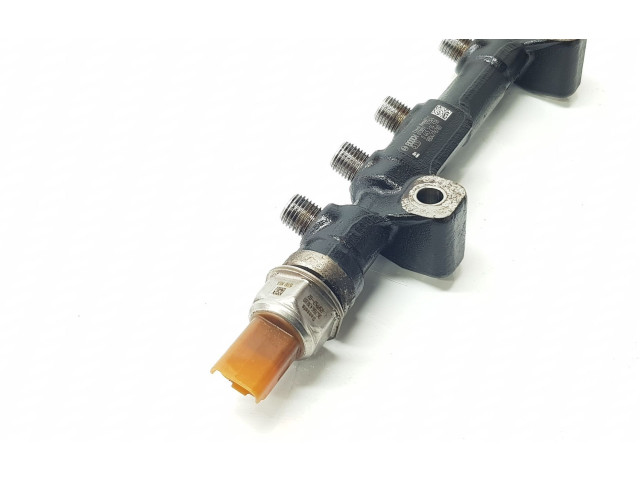 Топливная рампа 9804776780, 9804776780   Peugeot 2008 I  