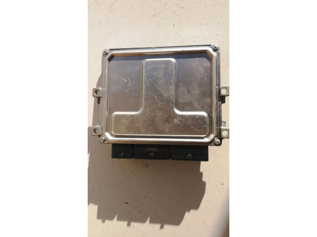 Řídící jednotka 237103353R, 237103353R 237103352R Renault Captur II 2020