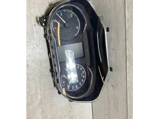 Přístrojová deska Toyota Yaris 2018 83800F5440