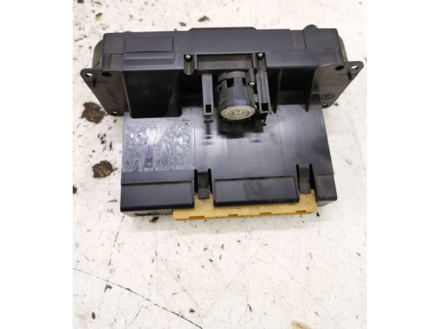 Блок управления климат-контролем    Audi TT Mk1