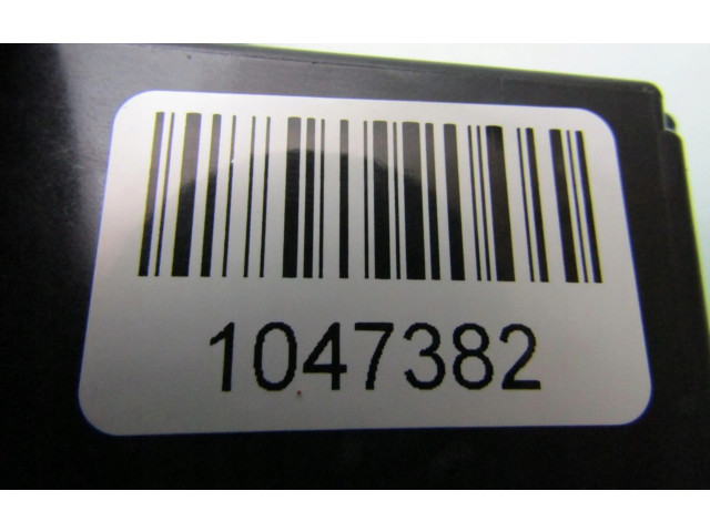 Блок управления B0J8675M0, B0J8675M0D Mazda 3