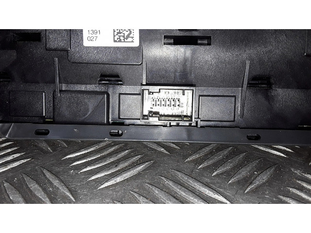 Дисплей 982847698000 Citroen C3 Aircross