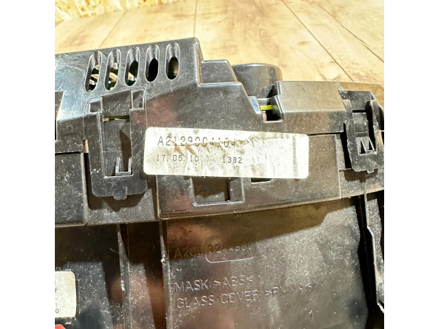 Přístrojová deska Mercedes-Benz E W212 2012 A2129004104, A2C53376515