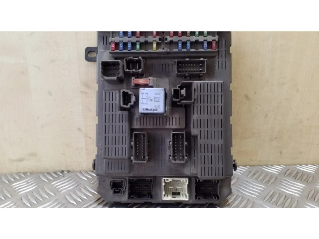 Блок предохранителей 9646226880 Citroen C5