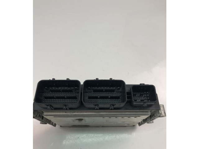 Блок управления двигателя 237104328S, 0281036484   Dacia Dokker