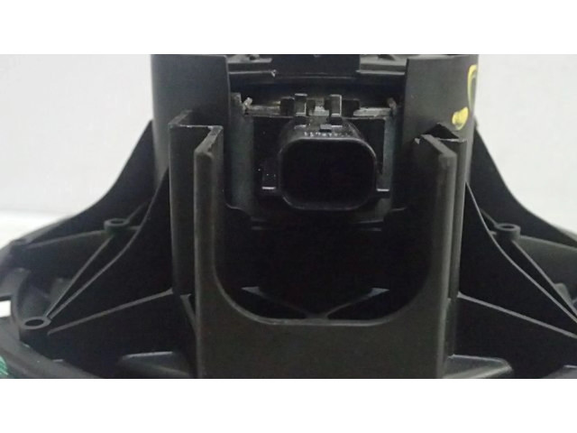 Вентилятор печки       Jeep Cherokee