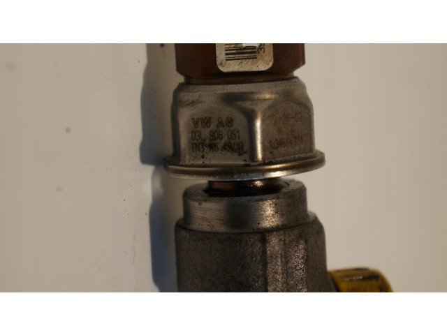 Топливная рампа 03P089   Skoda Fabia Mk2 (5J)  