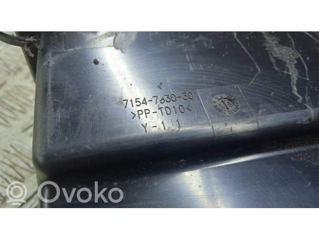 Блок предохранителей 7154763030 Maserati Quattroporte