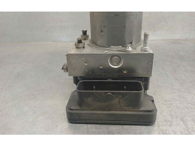 Jednotka ABS A0004311700, 1672340880 Mercedes-Benz GLA W156 2016