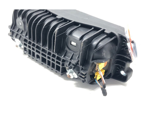 Подушка безопасности пассажира 8U0880204C Audi Q3 8U