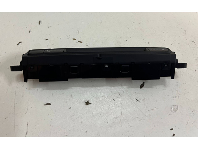 Дисплей    BHR155260   Mazda CX-3