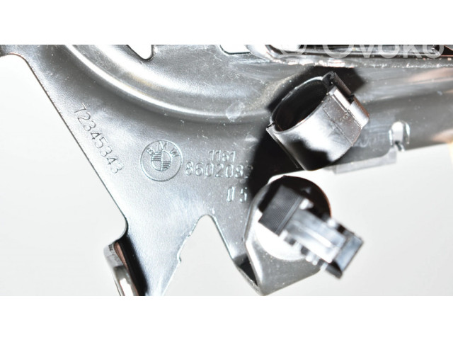 Другая деталь отсека двигателя