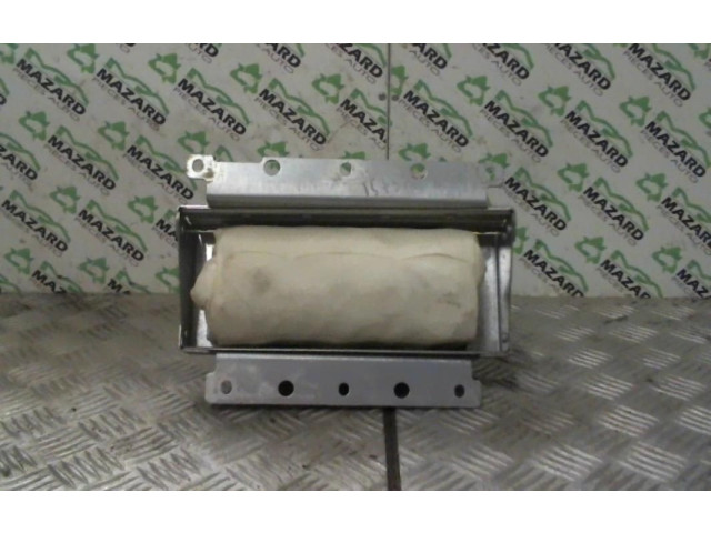 Подушка безопасности пассажира 845302C000   Hyundai Coupe