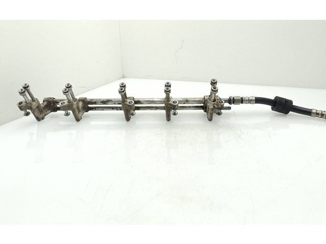 Vstřikovací lišta 070133317C Volkswagen Transporter - Caravelle T5 BNZ