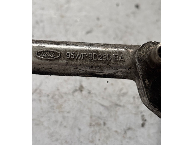 Топливная рампа 95WF9D280BA Ford Galaxy для двигателя 1Z