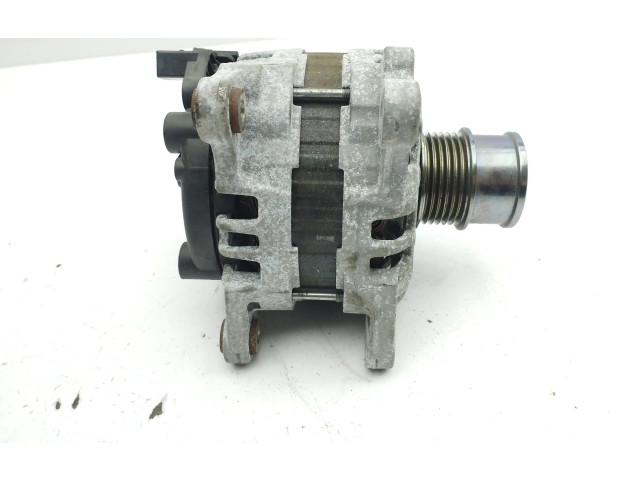 Генератор 04E903015A Audi Q2 -