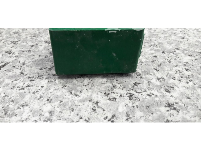 Блок управления 85965-22021   Toyota MR2 (W10) I