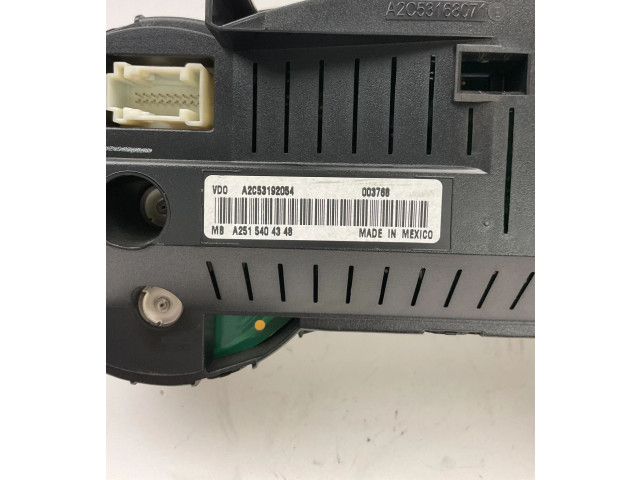 Přístrojová deska Mercedes-Benz R W251 2007 A2515404348