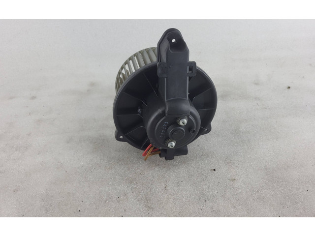 Вентилятор печки    0130111202, MF0160700360   Audi A6 S6 C5 4B